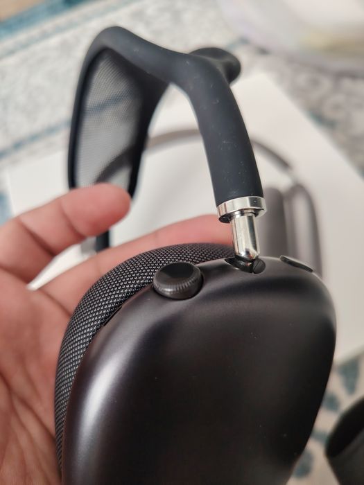 Air Pods MAX premium