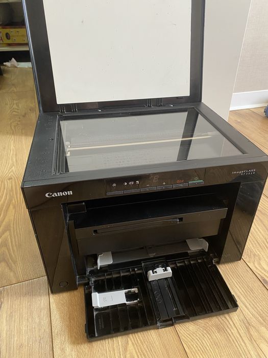 Принтер Canon mf3010