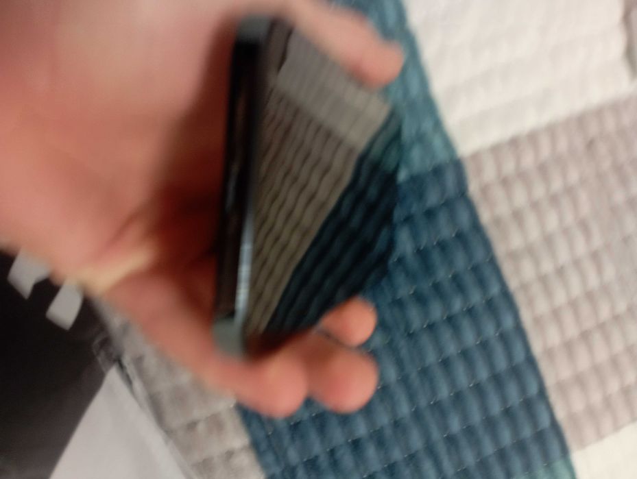 Обменяю айфон 12 про мах на 11 Айфон