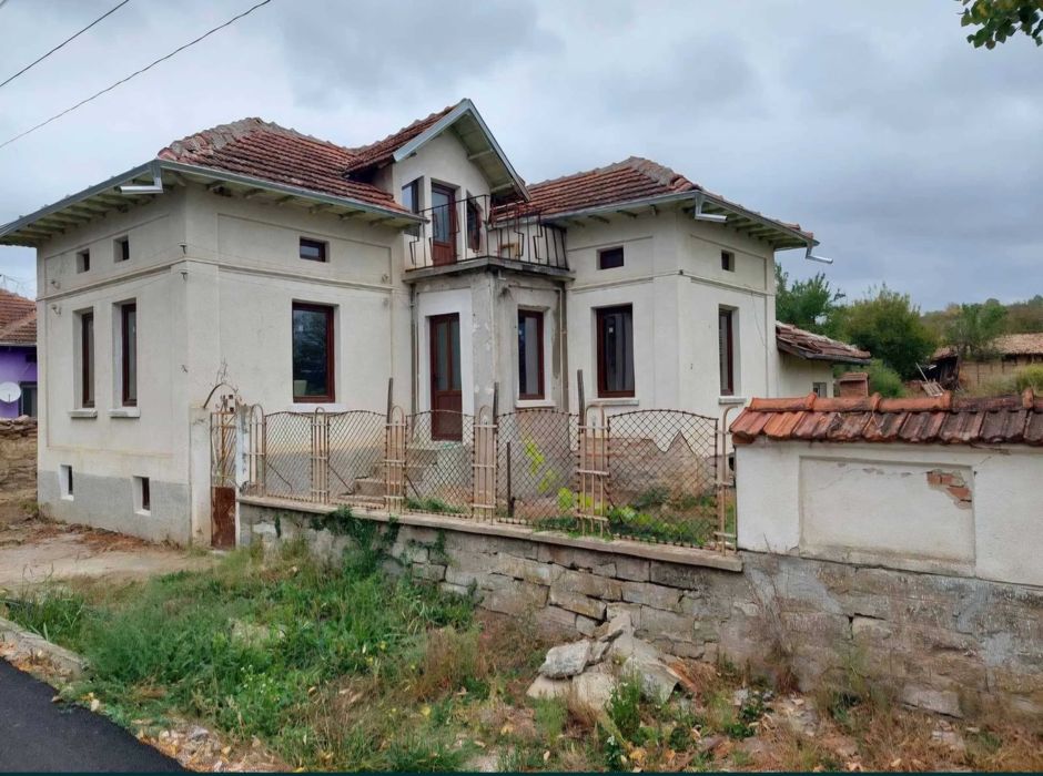 Продава се Къща в с. Горско ново село, Област Велико Търново - 90 кв.м за 289 €/кв.м - Снимка #1