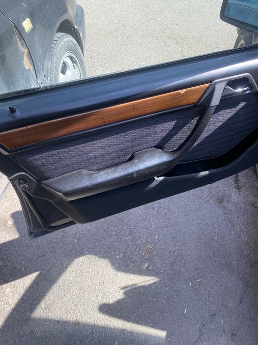 Продам Мерседес 124 2.6