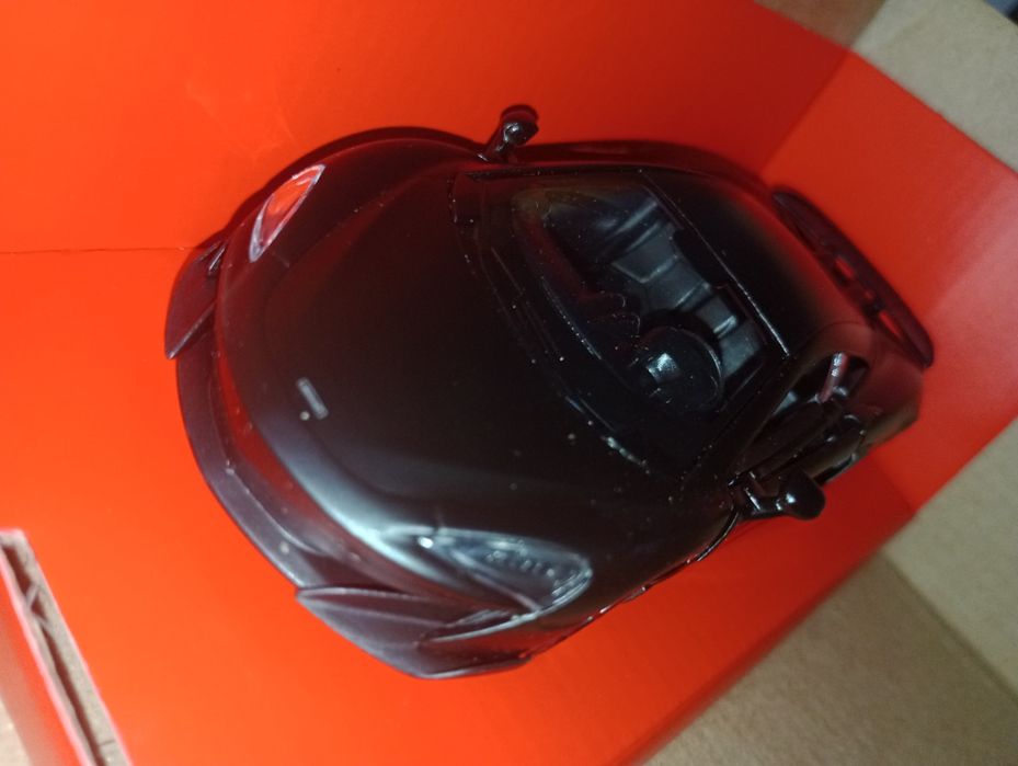 Модели машин 1/32. Black