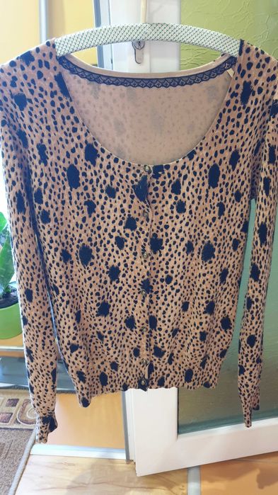 Guess дамска връхна дреха