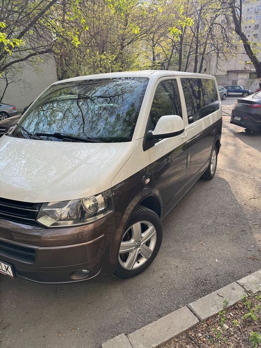 Volkswagen Multivan Volkswagen Multivan 2.0 BiTDI 180cp – Manual – Euro 5 – 7 locuri –