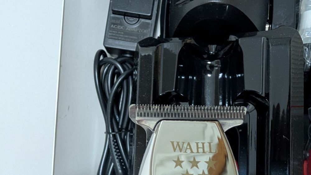 Masina De Contur Profesional Wahl Detailer Cu Cablu si Lame Precizie