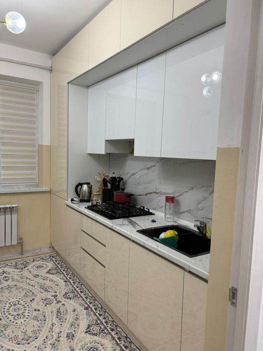 2 бөлмелі пәтер бардық жағдайымен жалға беріледі