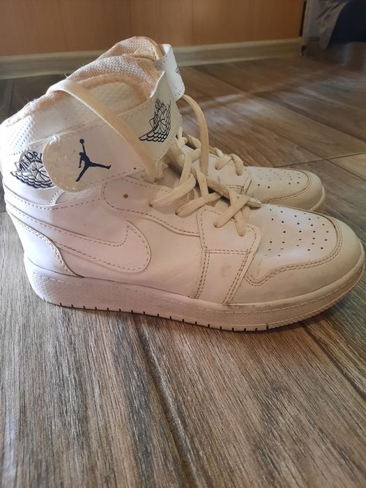 Кроссовки 34 размер