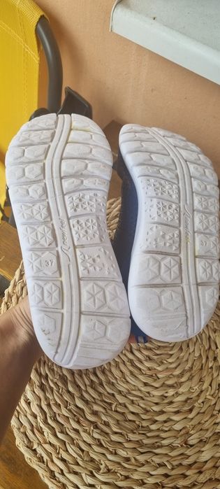 Puma кожени и декатлон летни