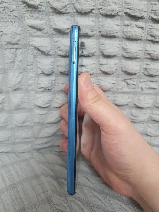 Srochna sotiladi Realme C11 32Gb Blue Original Xolati yaxshi
