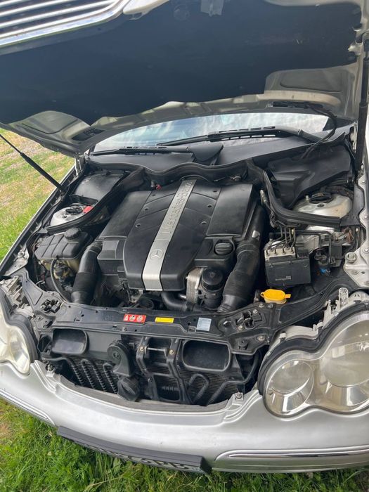 Срочно Mercedes-Benz W203