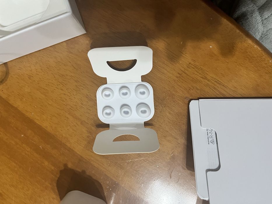 Наушник apple,,,