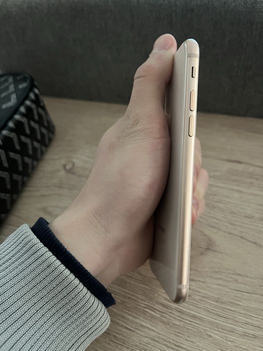 iphone 8 srochna sotiladi