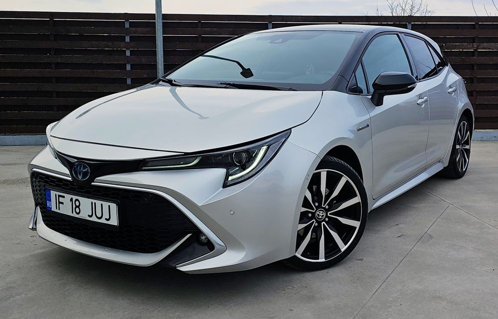 Toyota Corolla 2.0 Hybrid Lounge 184 CP • Full LED •ACC•Camera•Istoric