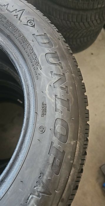 215/65/16цола.Dunlop