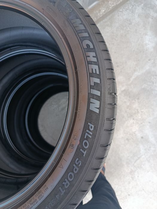 265_45_R21 Michelin
