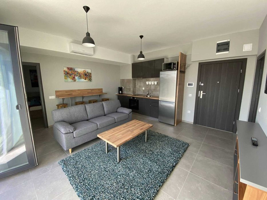 Inchiriez apartament 2 cam bloc nou-str Arany Janos