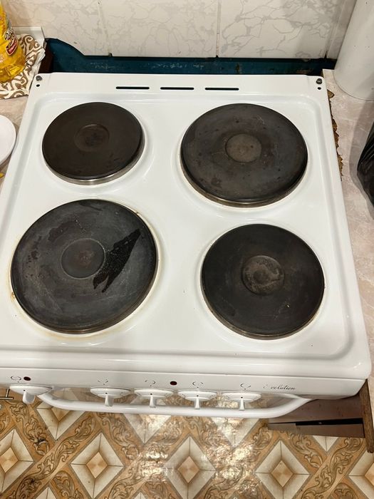 Продам кухонную плиту