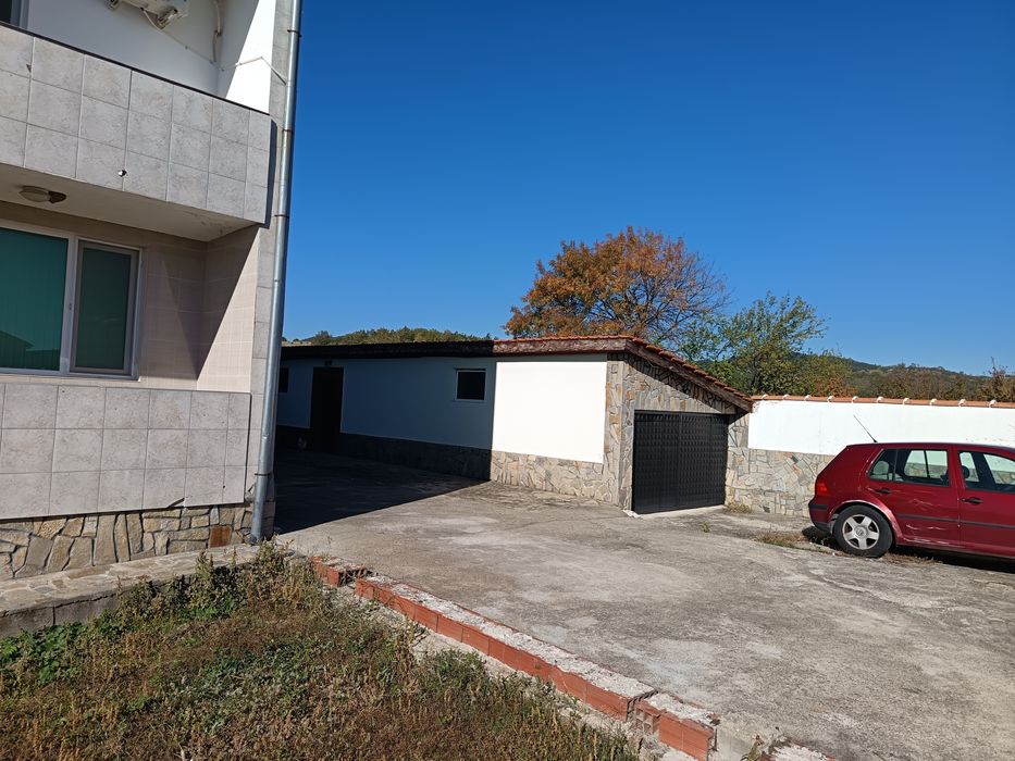 Продава се Къща в с. Папрат, Област Кърджали - 135 кв.м за 3112 €/кв.м - Снимка #2