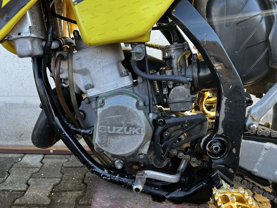 Vand Suzuki RM 125