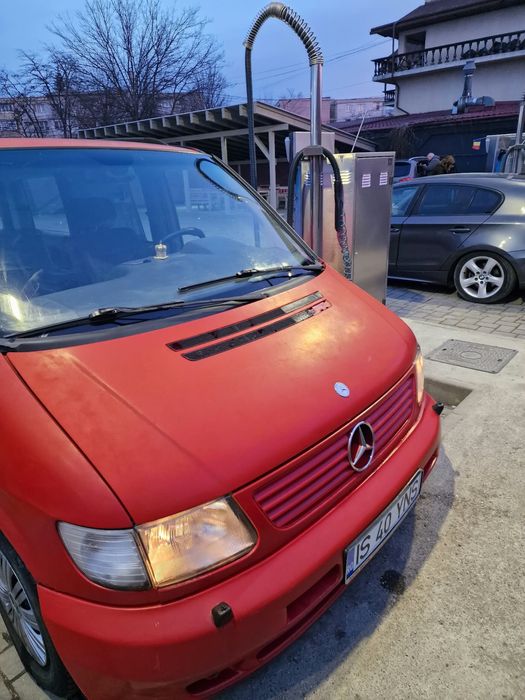 Mercedes vito 2.2 diesel anul 2000