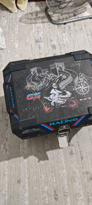 Продам кофр на скутер