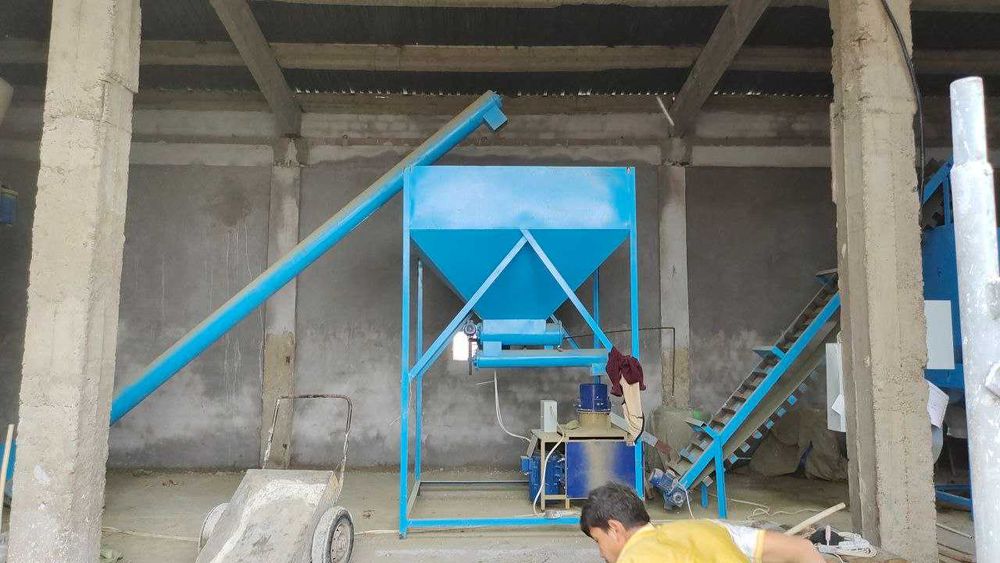 Оборудование для производства гранулированного корма.