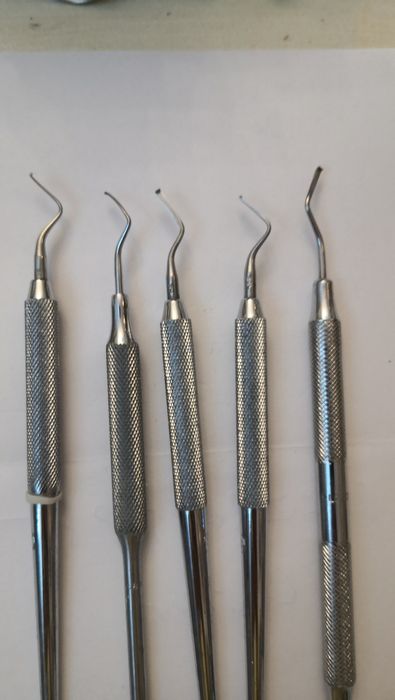 Стоматологични инструменти