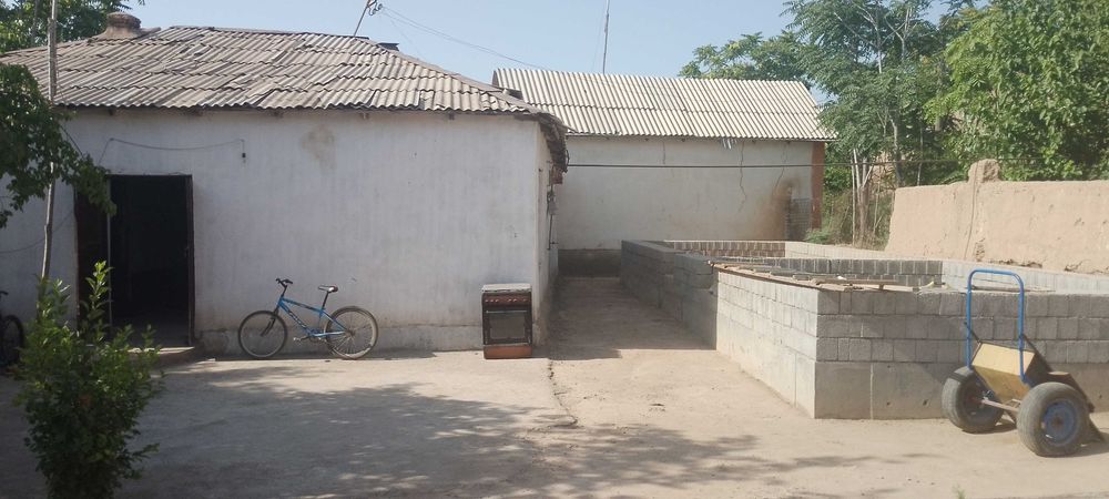 Uy sotiladi kelishilgan xolga