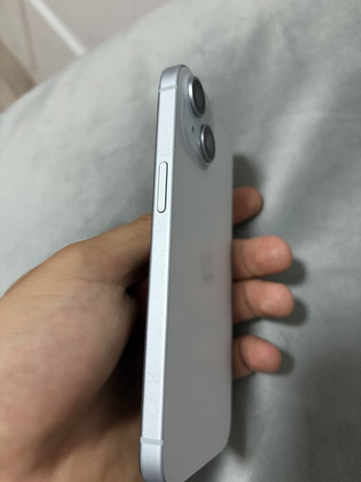Iphone 15 perfect functionabil,pret negociabil.