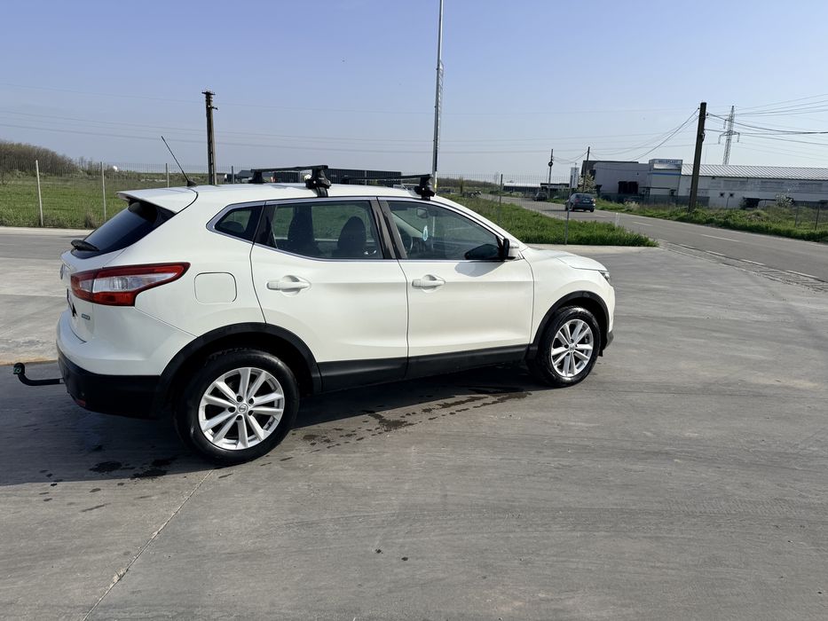 Nissan qashqai j11