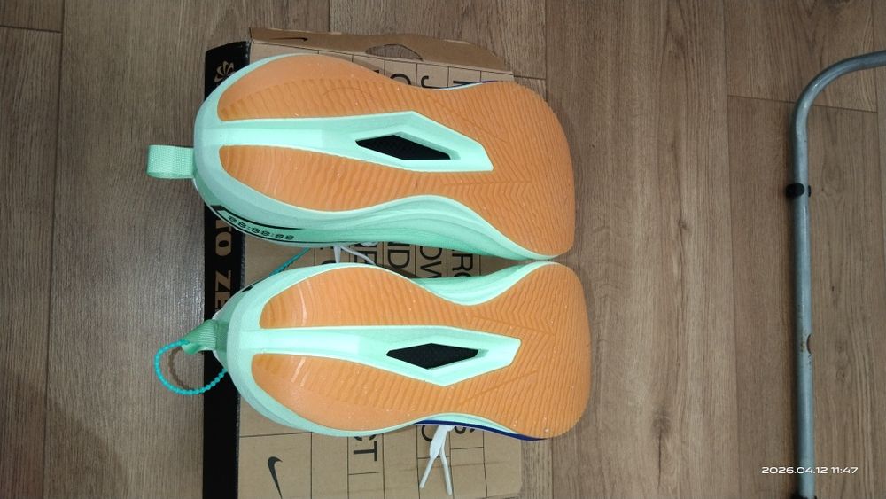 Спортивные красовки