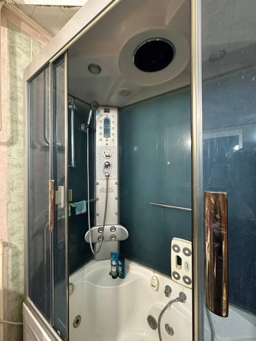 Подселение студенткам