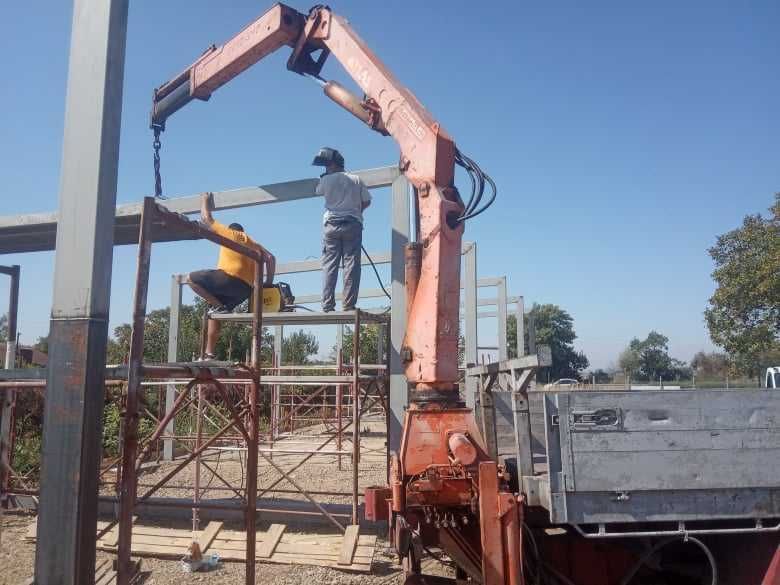 Услуги с Камион с Кран,Услуги със Самосвал,Услуги с автокран.