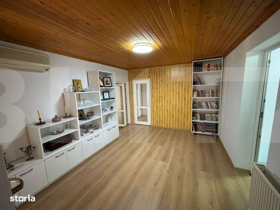 Casa moderna, cu sauna, 7 camere, pompa de caldura si panouri fotovolt