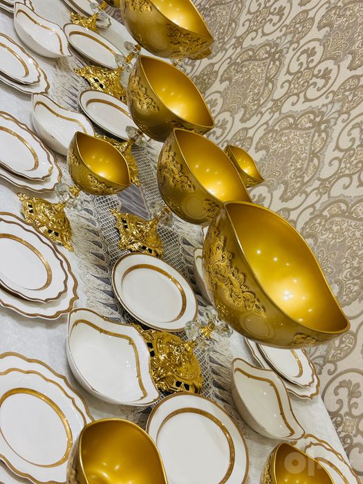 Сервис на 12 персон