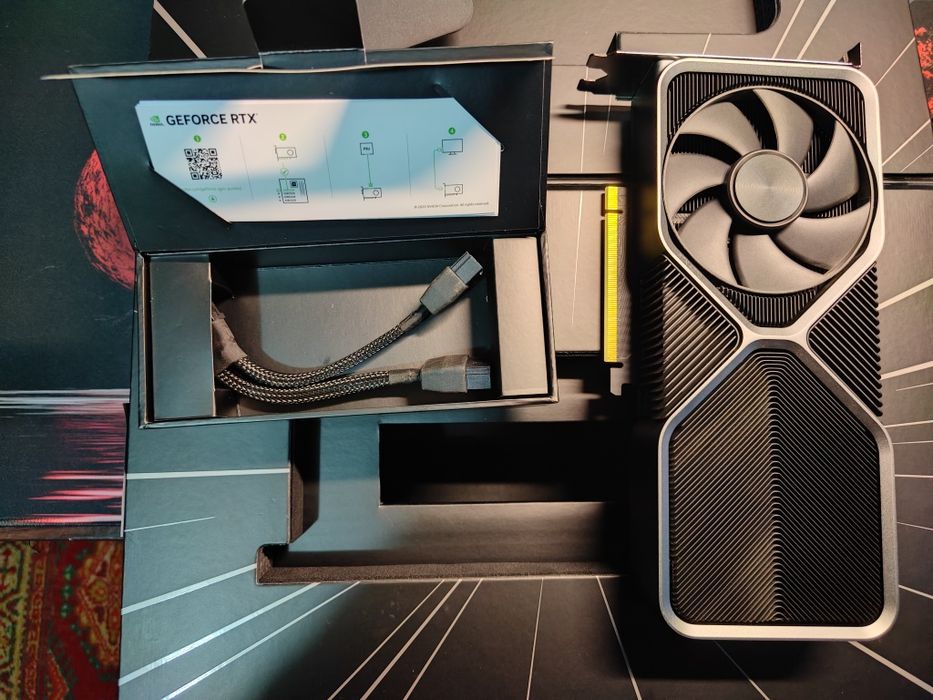 Видеокарта NVIDIA GeForce RTX 4070 12 GB Founders Edition