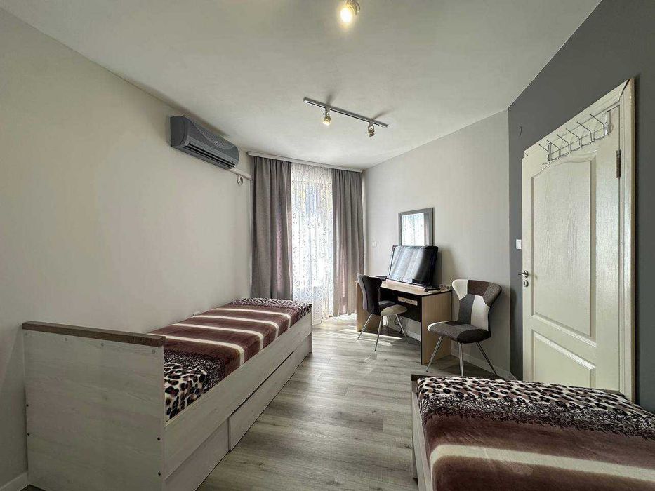 Продава се Двустаен апартамент в к.к. Слънчев бряг - 67 кв.м за 1387 €/кв.м - Снимка #9