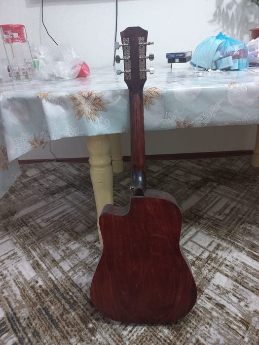 Продётся гитатара