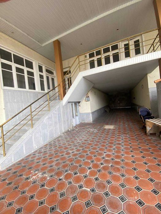 Участка сотилади O'rikzorda