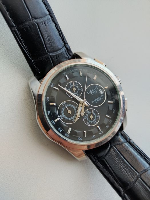 Продам часы Tissot