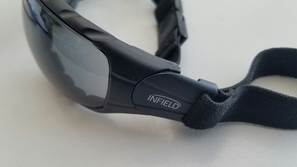 Слънчеви очила  Russell Athletics и Infield Navigator