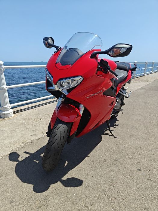 Honda VFR 800 f VTEC