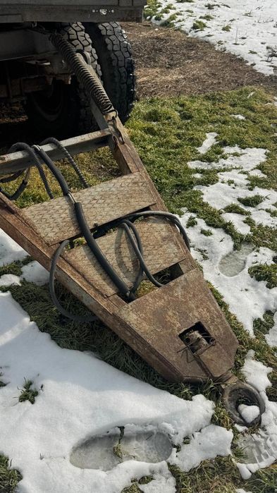 Пчелопавильон. Пчелы. Ульи. Мёд. Прицеп