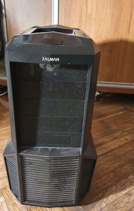 Vand pc gaming ieftin