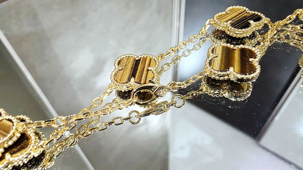 Van Cleef & Arpels VCA Gold Tiger Eye 10 Motifs Alhambra Дамско Колие