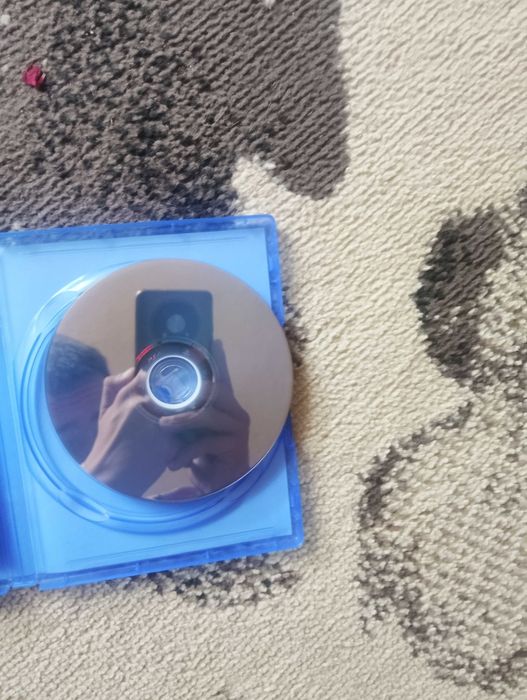 Продавам 2 игри за ps4