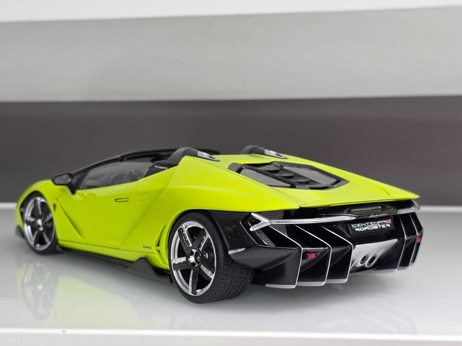 Macheta Auto Colectie 1/18 AUTOart Lamborhini Centenario Roadster