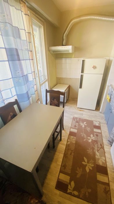 Двустаен, под наем, ж.к  Зорница