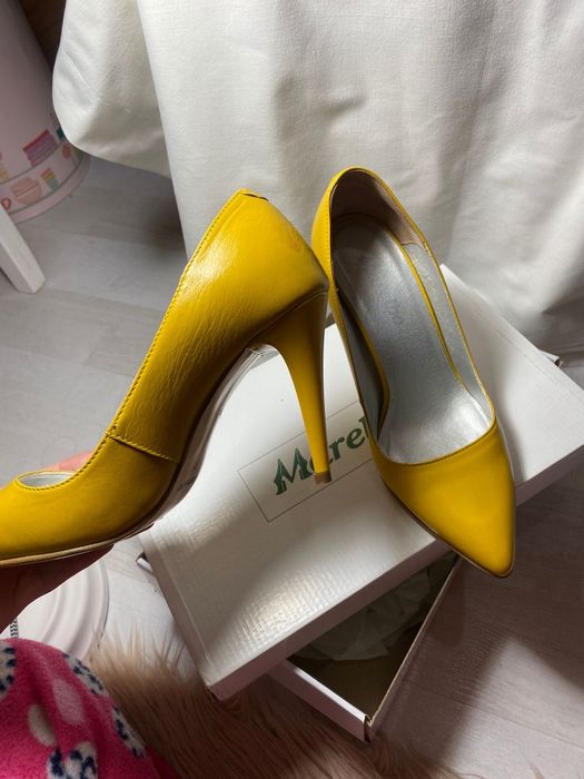 Pantofi piele naturală mărimea 38