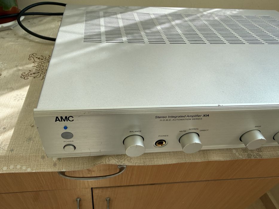 AMC 3050a Качествен съерео усилвател